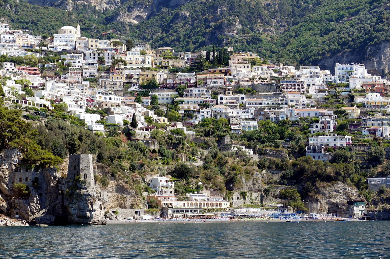 How to Be a Responsible Tourist in Italy’s Amalfi Coast